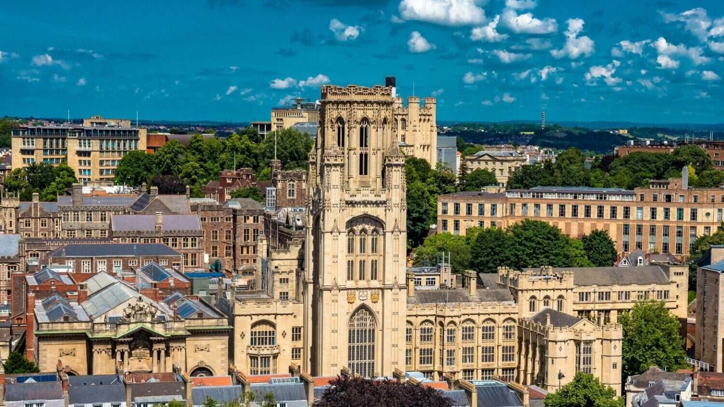 University of Bristol Hacks: Get Accepted, Survive & Thrive (Insider Tips!)